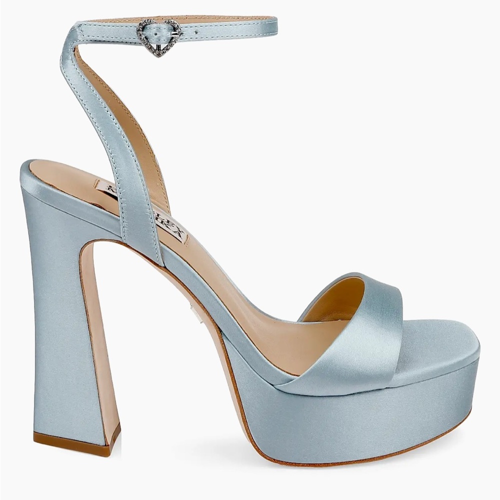 Unworn Badgley Mischka Caia Heels